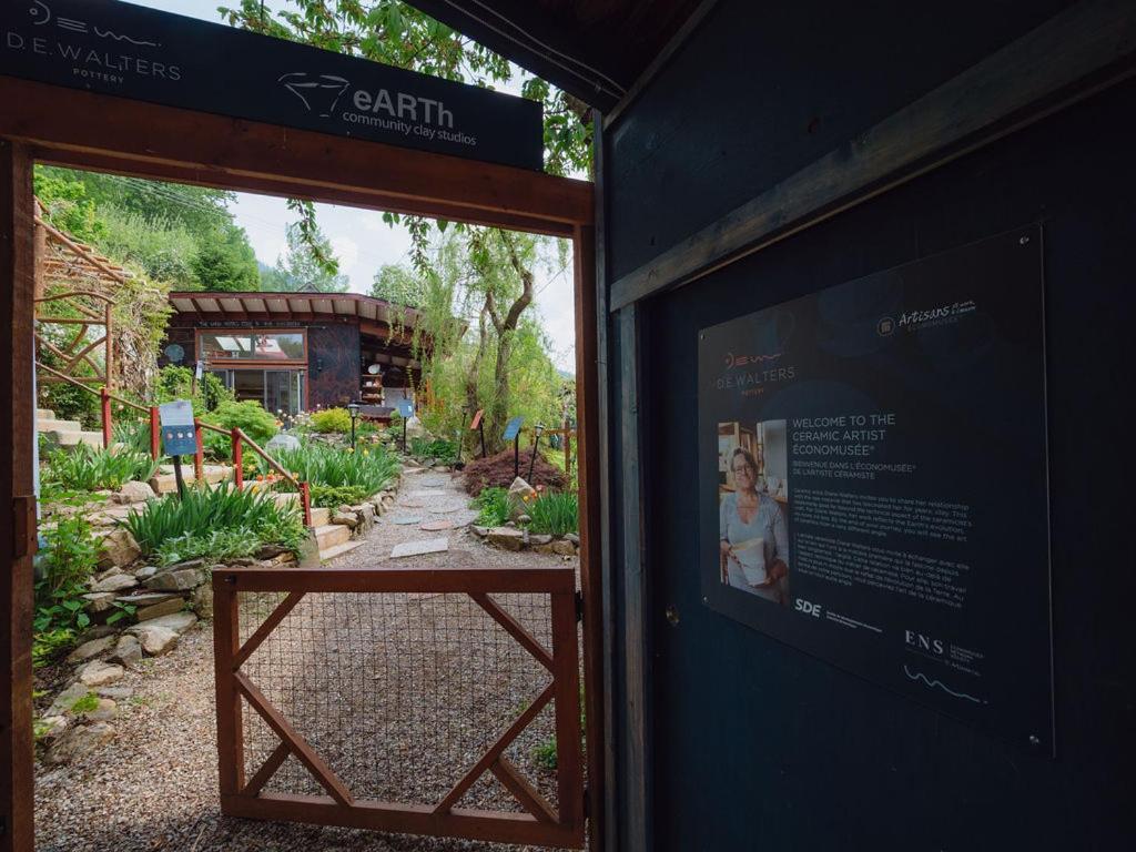 Earth Studios Gallerysuite Nelson Ngoại thất bức ảnh